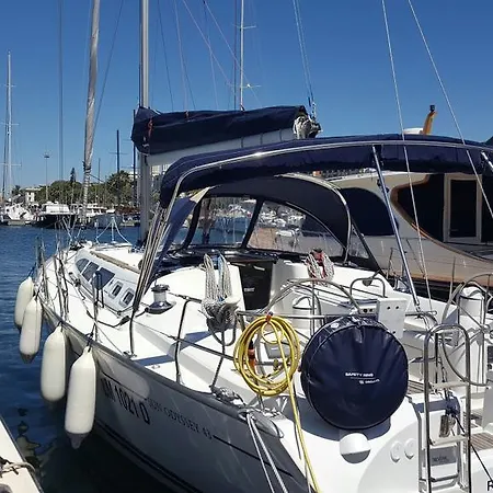 Sail&b *